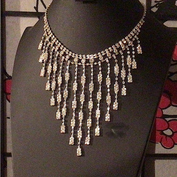 Rhinestone beauty in silver tone with cascading rhinestone rivulets - Picture 6 of 10
